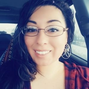 Meet your Posher, Ashlie